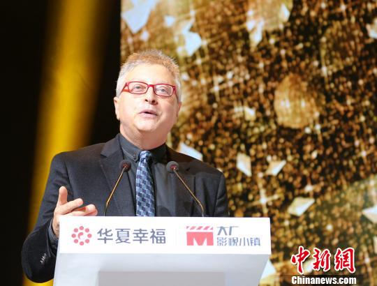 8ںӱʡSοhӰҕС(zhn)bϵӰƬˡMichael Uslan^bcЇĹ z